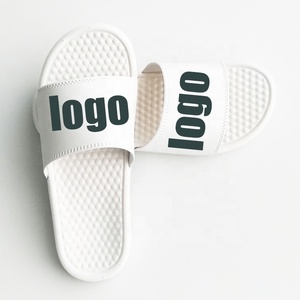 Design di base stampa personalizzata Logo Pattern Slip On Plain Massage sole sandali da donna Open Toe Slides Slide-on pantofole causali - Product Image 1