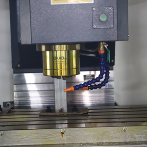 MitMitsubishi sistema di controllo VMC850 verticale CNC centro BT40 mandrino conico prezzo competitivo - Product Image 6