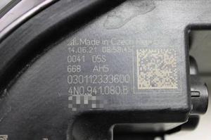 2020-2023奥迪A8 D4高品质发光二极管头灯高功率激光原装二手热卖卤素氙气头灯