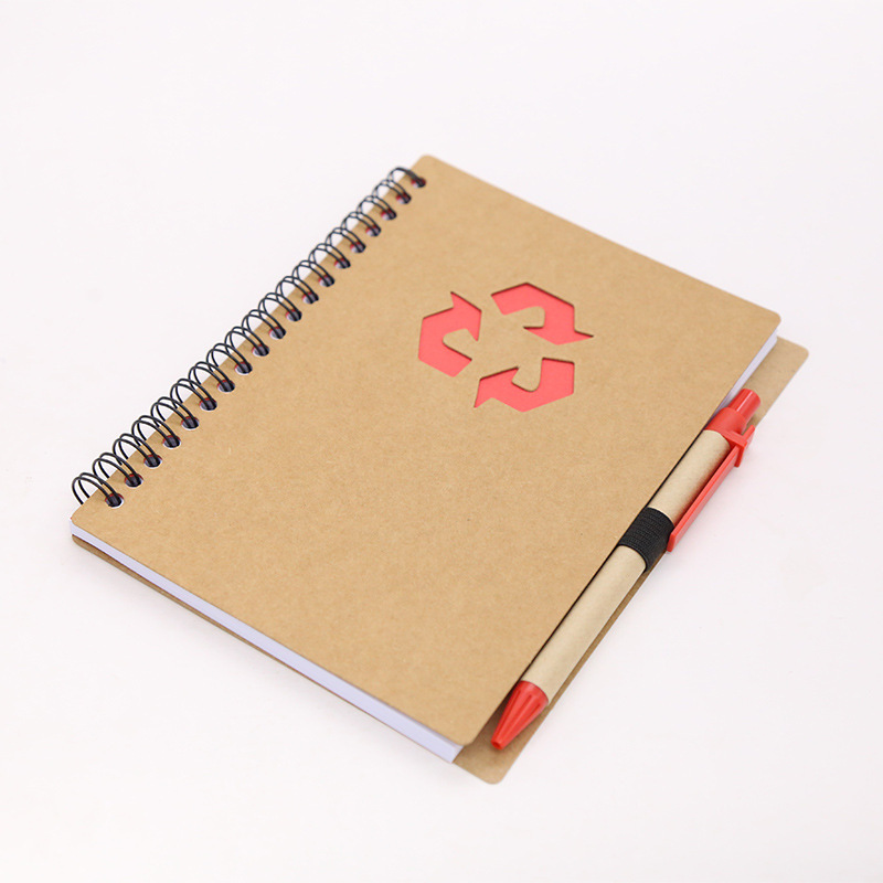 Carnet à spirale grand format avec motif et logo de 18 x 14,5 cm.