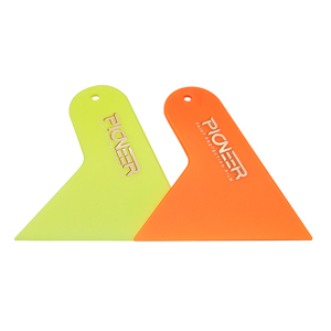 Rascador triangular pequeño duro resistente al desgaste de alta calidad POM Material plástico respetuoso con el medio ambiente Herramientas de instalación PPF - Product Image 1
