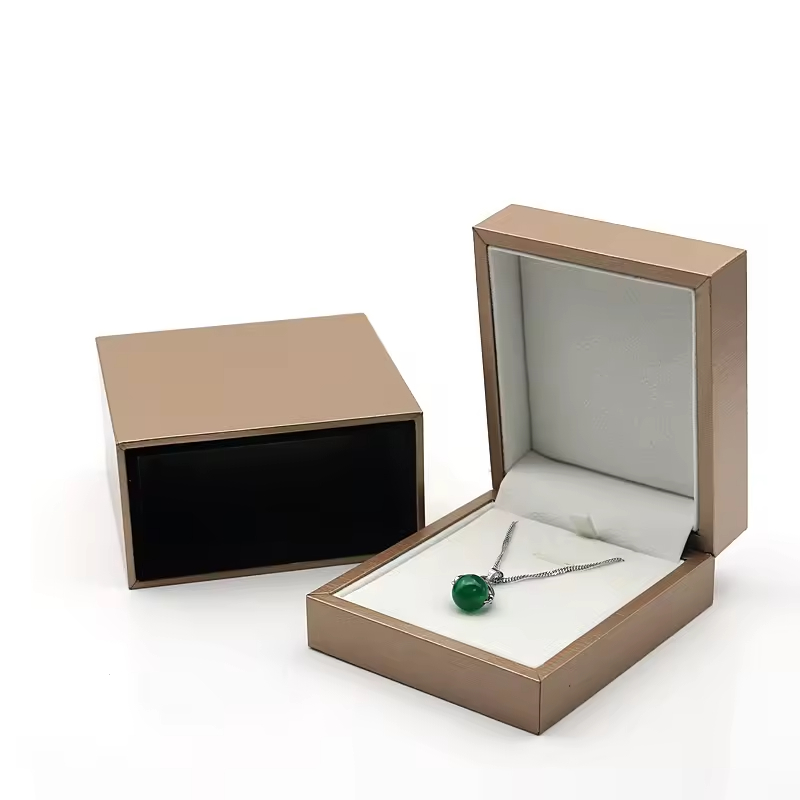 Pendant box 80*90*37
