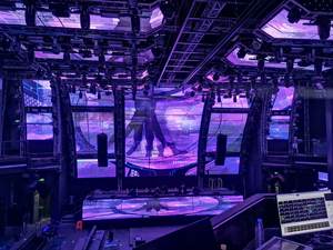 مصنع مخصص 3D داخلي أدى كشك العرض عالية الجودة KTV DJ الجدول شاشة ملهى ليلي بار ديسكو الزفاف Atemid النادي الليلي - Product Image 2