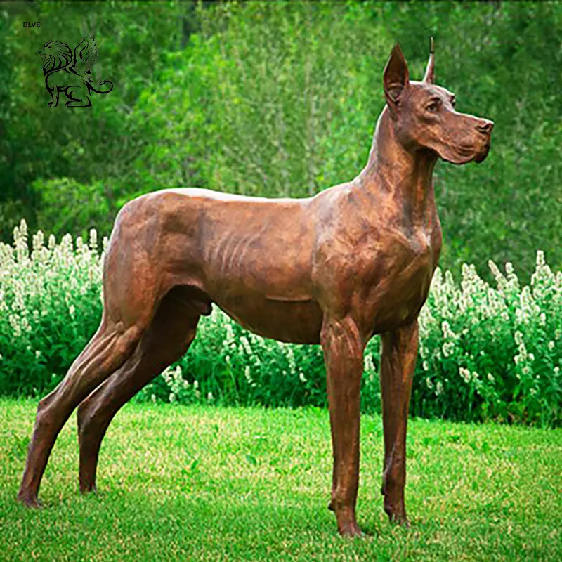 Célèbre Style Européen Taille Réelle Jardin Art Métal Allemand Mastiff Great Dane Statue Antique Bronze Chiens Sculpture