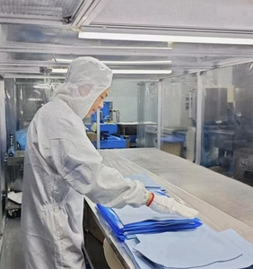 UV <strong>Coating</strong> Roller with <strong>FKM</strong> Fluorocarbon Rubber Covering Layer Kink-resistant Rubber Material Rubber Compound - Product Image 6