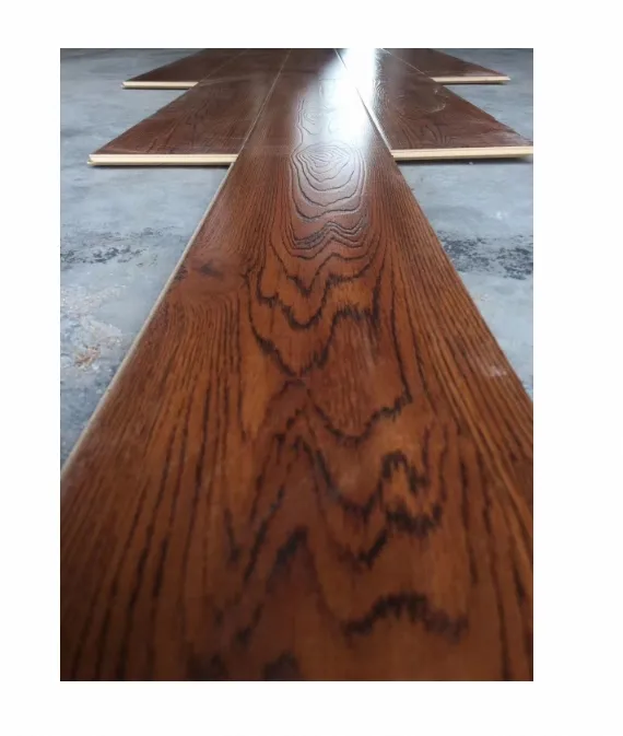 Medium And High Density Fiberboard Indoor Glossy Synthetic Laminated Wooden Flooring For Apartment