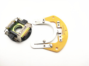 2/4P <span class=keywords><strong>16A</strong></span> 250V L17-202Y遠心スイッチ