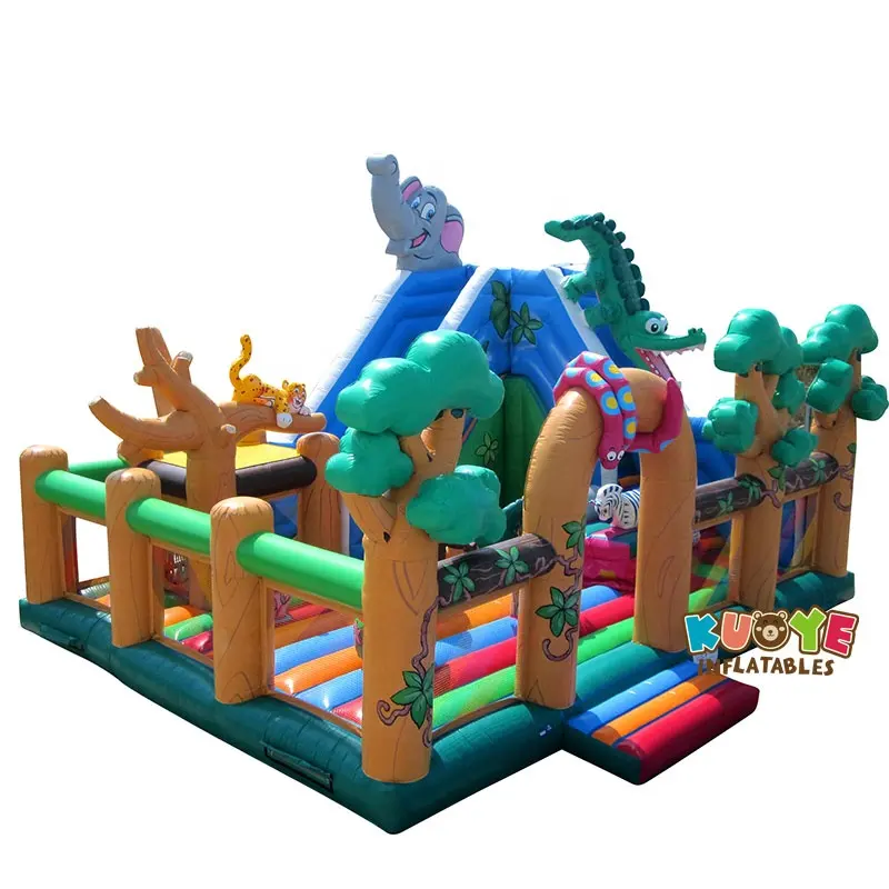 Multi struttura attività castello gonfiabile trampolino parco di divertimenti