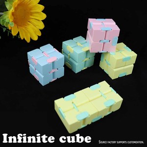 A buon mercato ansia sollievo infinito irritabilità cubo Fidget giocattoli di decompressione Infinity magico Infinity cubo magico Fidget giocattolo - Product Image 2
