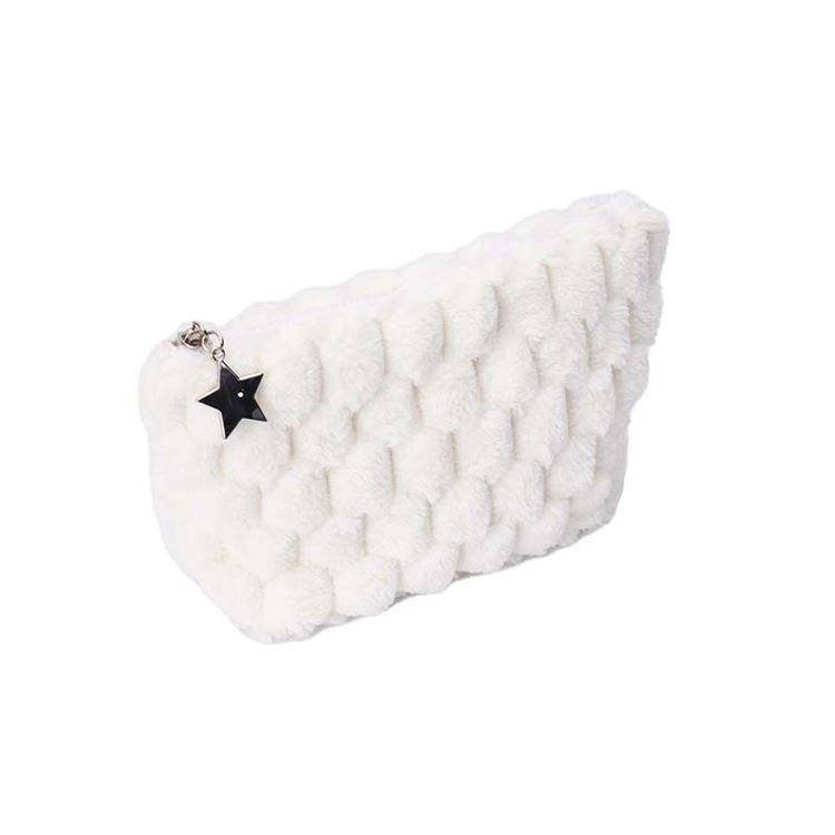 White hexagonal bag