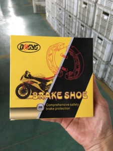 YBR125/LC135/MIO/EGO/NOUVO motosiklet davul FREN PABUCU, fren bloğu