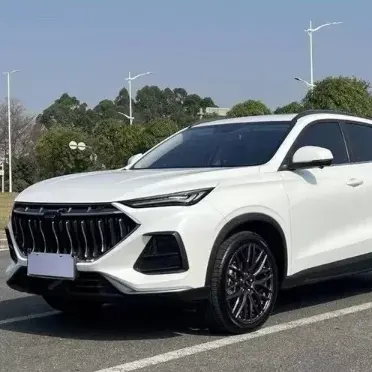 Coches de segunda mano, volante a la izquierda Changan Auchan X5 2022, versión de disfrute, coche de gasolina nuevo