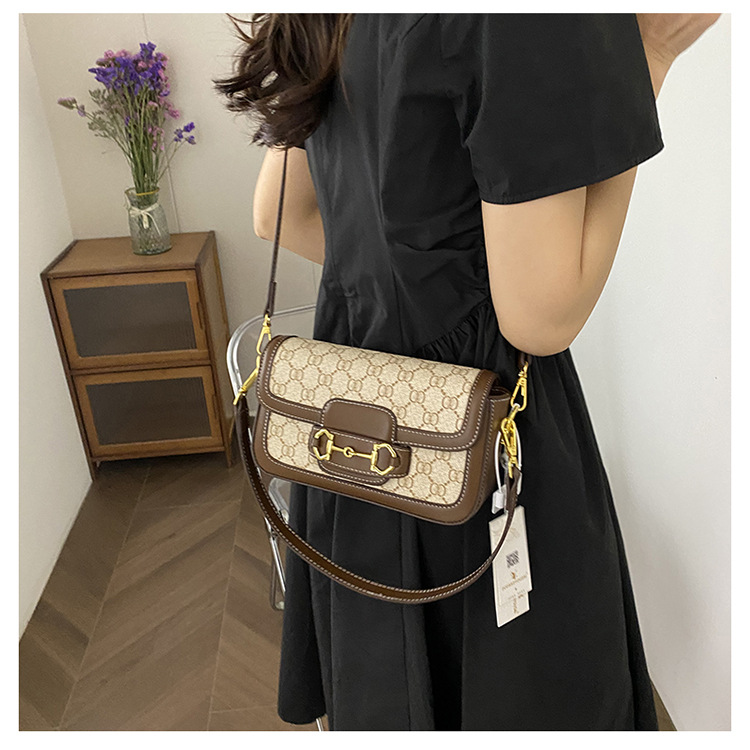Cream White & Black