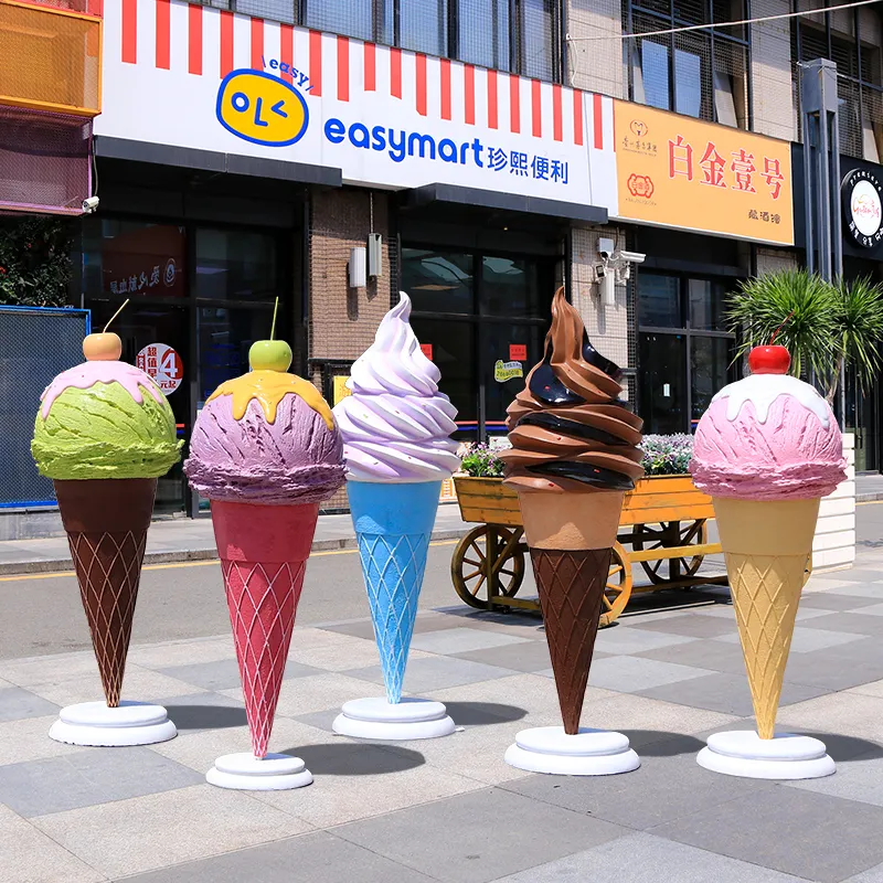 Nuovo design gigante in fibra di vetro gelato ghiacciolo scultura cono gelato oggetti di scena per la decorazione del partito