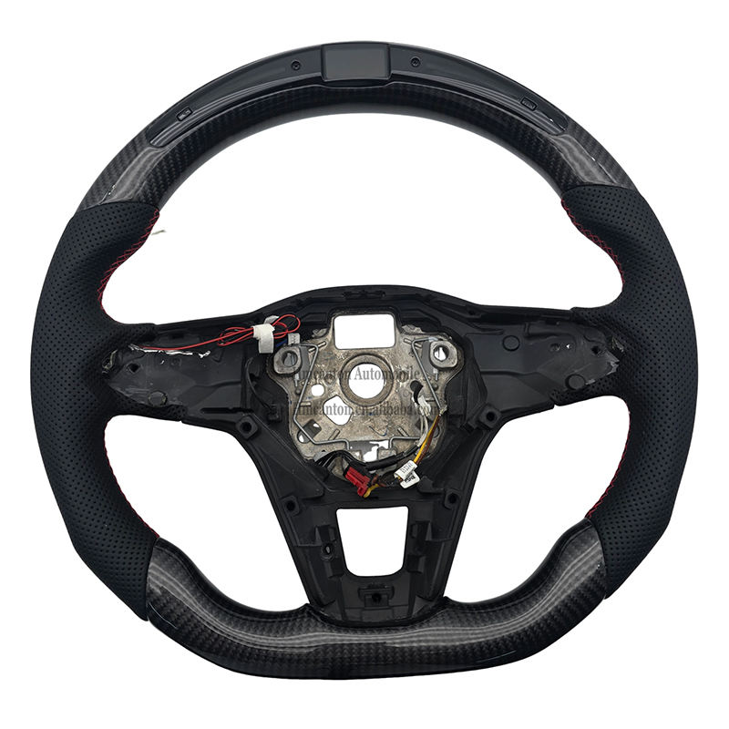 หนังเจาะรู + คาร์บอนไฟเบอร์ + LED + เย็บสีแดง