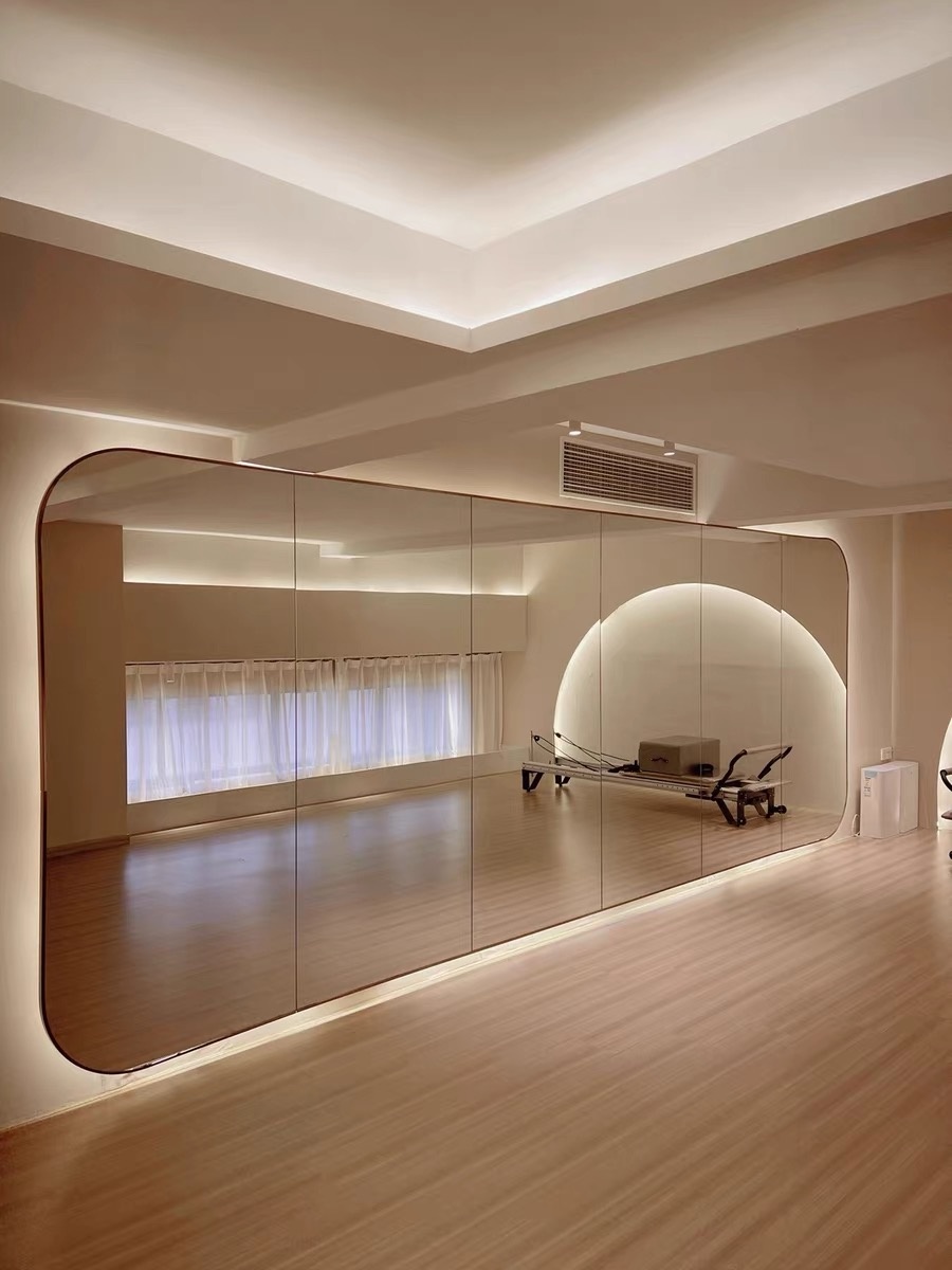 180*100 mirror touch with light