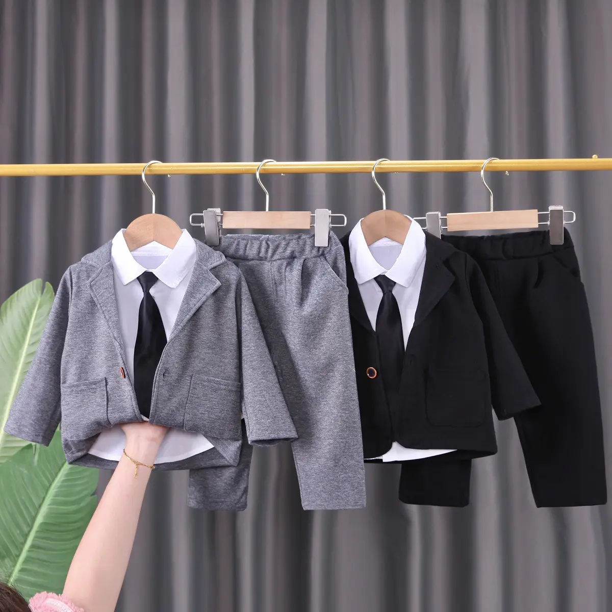 2023 set di vestiti per bambini in stile occidentale camicia a maniche lunghe con cravatta pantaloni di cappotto 3 pz ragazzo vestito primavera