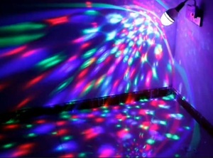 RGB LED kristal top ışık E27 LED renkli otomatik döner disko sahne lamba düğün parti Bar KTV el feneri ampul - Product Image 2