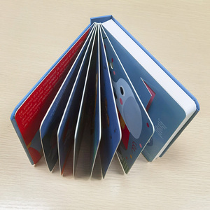 หนังสือเด็กทารกที่สามารถปรับแต่งได้พร้อมภาพสัตว์และเสียงสัมผัสประสาทสัมผัสในการพิมพ์ออฟเซ็ตภาษาอาหรับบนวัสดุกระดาษแข็ง
