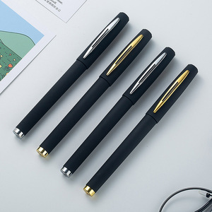 <span class=keywords><strong>OEM</strong></span>高品质橡胶涂层中性笔定制标志商务中性笔0.5毫米1.0毫米0.7毫米塑料促销笔