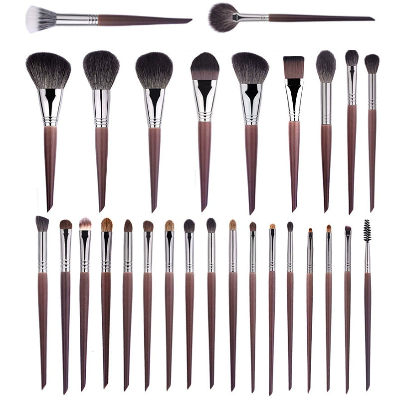 28 pièces