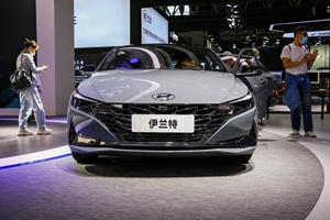 2023 HY-UN-Dai Elantra 1.5L CVT GLX Elite Edition ส่งตรงจากโรงงานรถใหม่พร้อมส่งไฟส่องสว่างตัวเลือกภายในที่มืด - Product Image 6