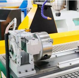 Mini 1212 Rotary 4th Axis CNC Máquina de mesa de trabajo pequeña equipada con un husillo de refrigeración por agua Changsheng de 3kw - Product Image 5