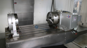 China 3 Axis <strong>4</strong> Axis Milling Automatic Machine Tools Milling Machine Cnc VMC1270 <strong>4</strong>-axis Metal Working Cnc Machine <strong>Center</strong> - Product Image 4