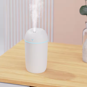 Büyük kapasiteli 420ml Mini taşınabilir sessiz buharlı nemlendirici yatak odası USB masaüstü hava nemlendirici ile atmosfer lamba - Product Image 4