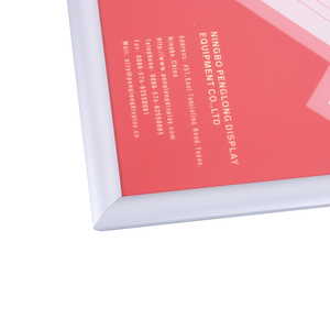 工厂A0 A1 A2 A3 A4 24X36,36X48壁挂式单面铝制按扣海报相框，用于商店展示