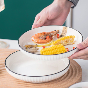 Nhà Máy Bán Buôn Tùy Chỉnh Bắc Âu Đơn Giản Màu Đen Rim Handmade Kết Hợp Độc Đáo Trắng Gốm Sứ Bộ Đồ Ăn Cho Nhà Hàng - Product Image 6