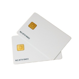 TARJETA CHIP JAVA JCOP V2.4.1 R3 J2A040 40K /J3D081 80K JCOP V2.4.2 R2 JCOP TARJETA INTELIGENTE CON 2 PISTAS HICO RAYA MAGNÉTICA - Product Image 1