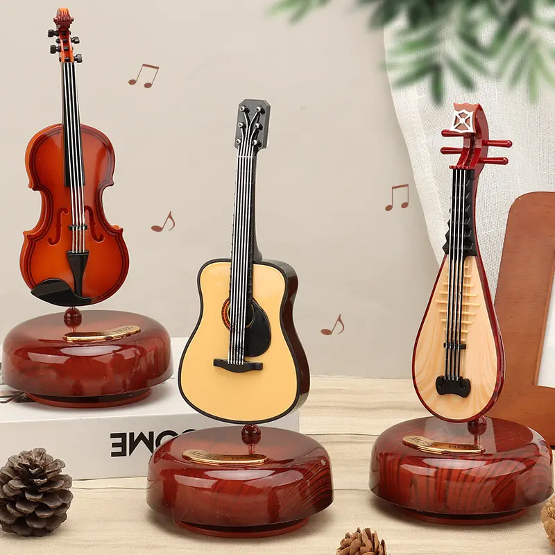 Rotazione di legno carillon con chitarra violino Pipa strumenti ornamenti per la casa Desktop decorazioni legno artigianato regali di compleanno