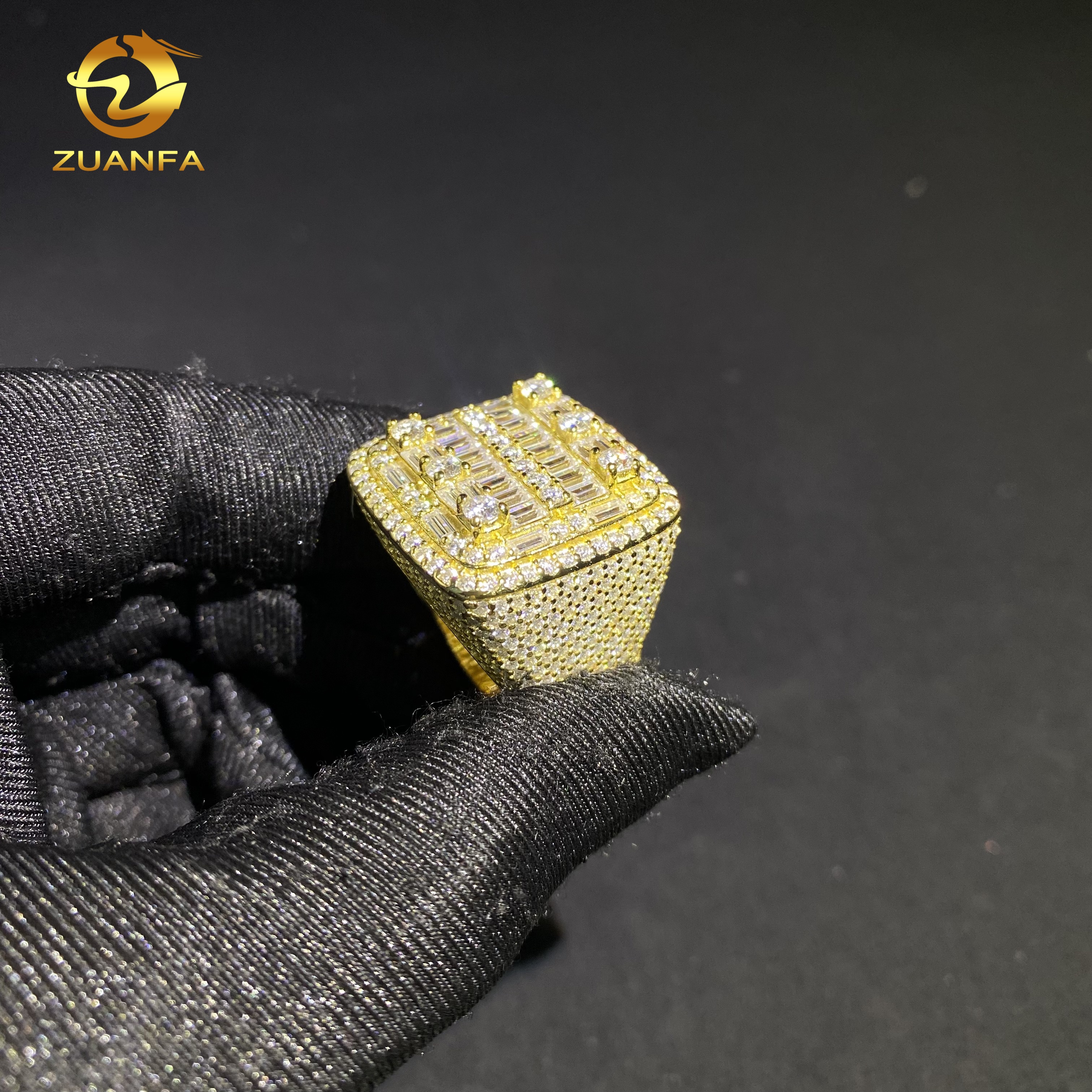 Gold-R9608