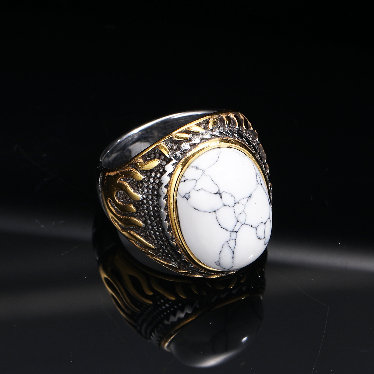 Bague turquoise blanche