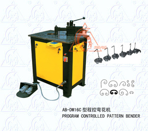 Macchina per piegare il modello di scorrimento automatico della macchina in ferro battuto - Product Image 1