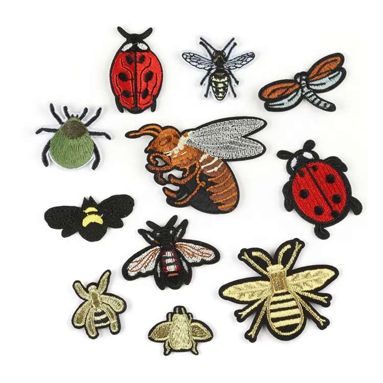 Yiwu wintop amostra grátis joaninha besouro abelha projeto aranha ferro em inseto bordado patch para chapéu saco de roupas