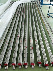 Medidor de nivel de flotador magnético montado lateralmente con transmisor - Product Image 5