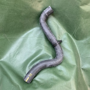 16571-24040ท่อหม้อน้ำสำหรับโตโยต้า <span class=keywords><strong>RAV4</strong></span>