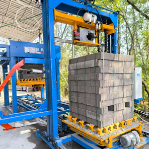 Empaquetador automático de ladrillos de hormigón, empacador, bloque neumático robótico, maquinaria de embalaje - Product Image 1