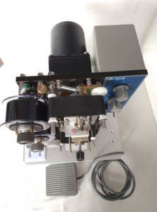 HP-241 Kissen typ Geprägte Datums codierung maschine Für vertikale Verpackungs maschine/Heißbatch-Codier maschine