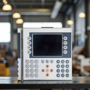 Originale nuovo pannello di alimentazione Inverter Display HMI Touch Screen ACPOS Servo Drive Warehousestock 5 ap1120. 1043-000 per la programmazione PLC