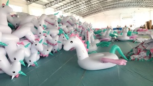 OEM personalizzato arcobaleno unicorn Galleggiante Gonfiabile Pegasus Piscina Galleggianti