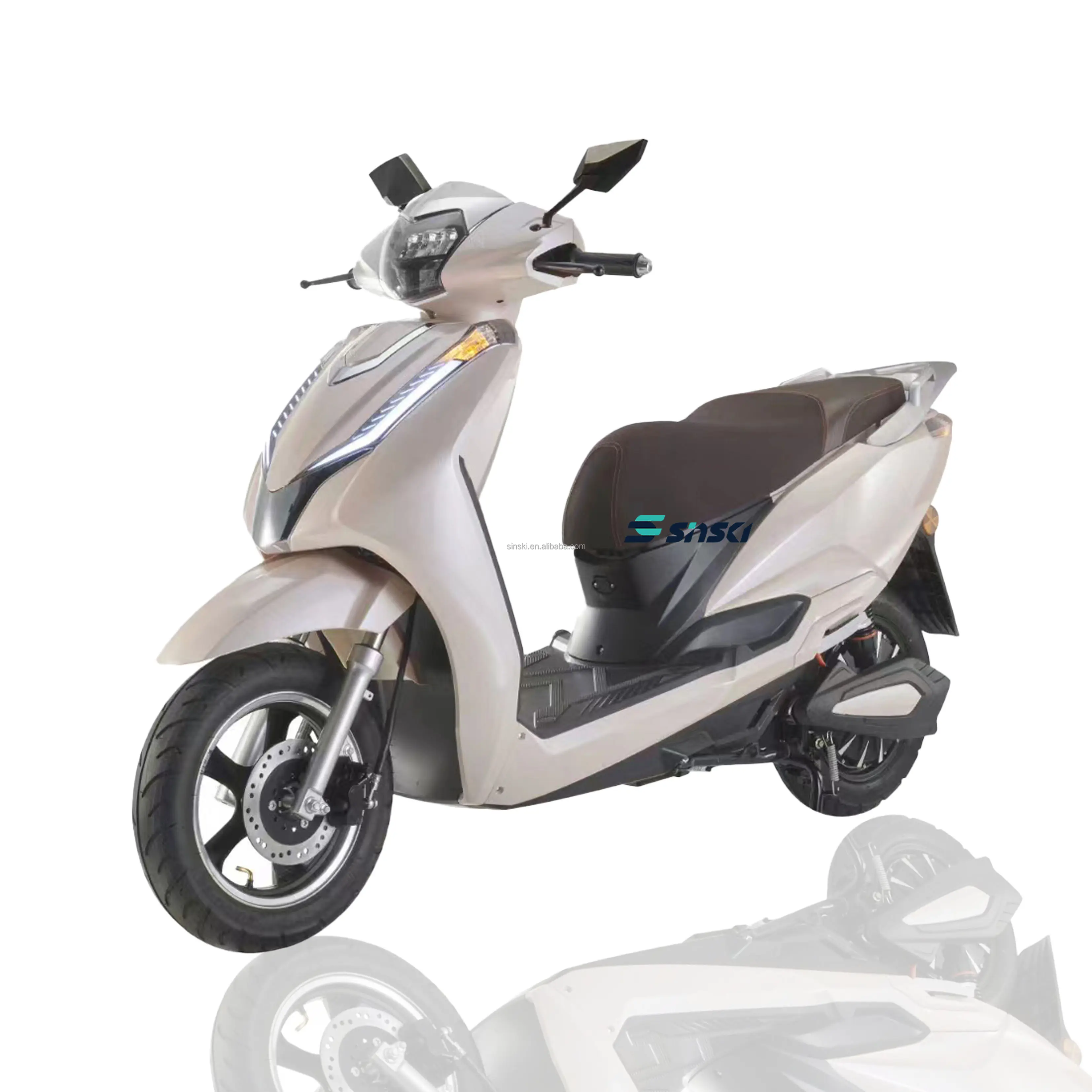 2024 haute qualité pas cher 2000W 48v 60V CKD Scooter électrique motos électriques pour adultes vélo électrique scooter