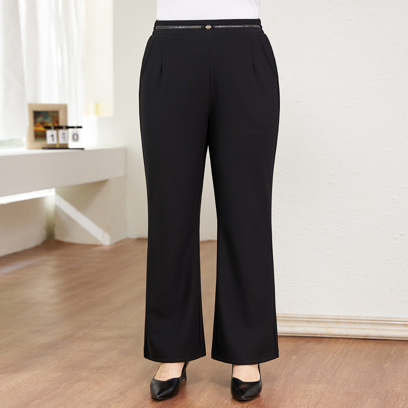 Pantalon de tailleur noir grande taille pour le bureau