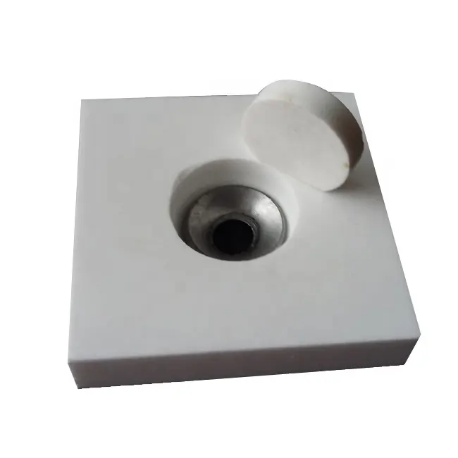 Carreaux/plaques en céramique résistant à l'abrasion en alumine avec trou pour les goutes de transfert