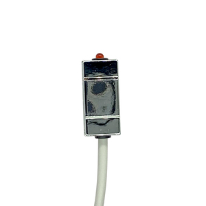 Sensor de lengüeta magnético de 65 posiciones IP de fábrica, interruptor de cilindro de transistor de 12-24V, interruptores de lengüeta magnéticos - Product Image 3
