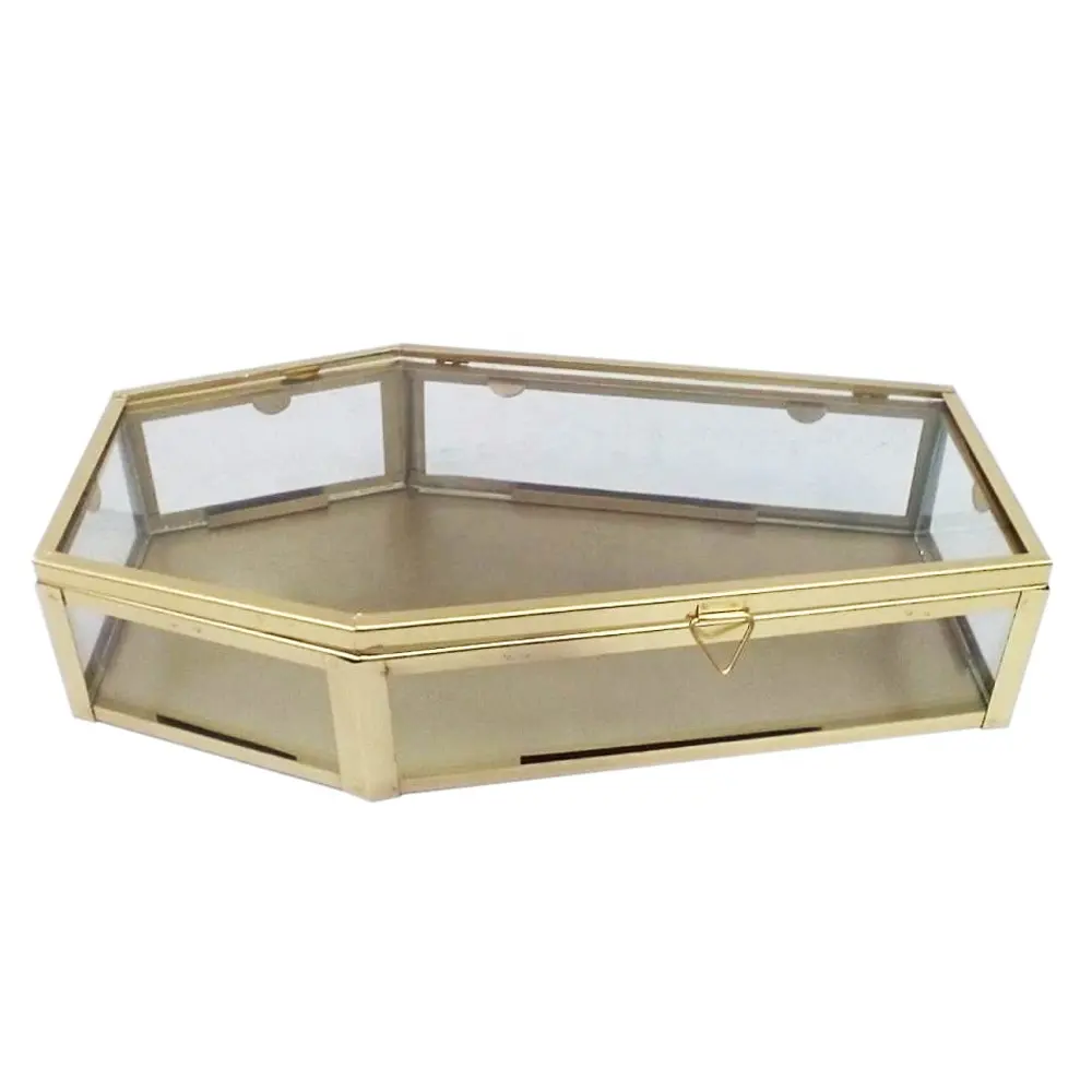Caja de almacenamiento con forma de ataúd de hierro y vidrio atractivo bañado en latón