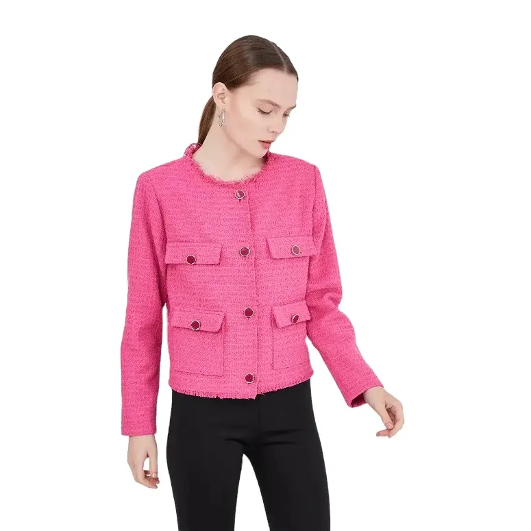 Chaqueta con detalles de botones de Telas tejidas de color rosa Chaqueta corta con detalles de botones de Telas tejidas de color rosa