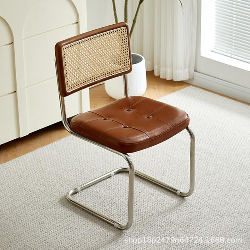 Dossier couleur noyer et coussin d'assise marron